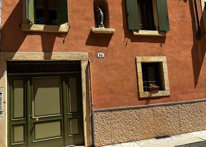 Apartment La Piccola Corte Verona